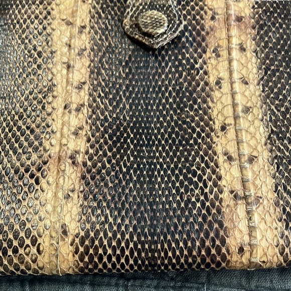 Vintage genuine snakeskin women’s wallet/clutch - Picture 9 of 10